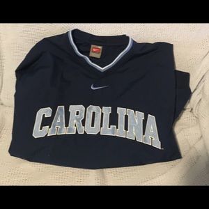 Men’s Carolina Windbreaker size M